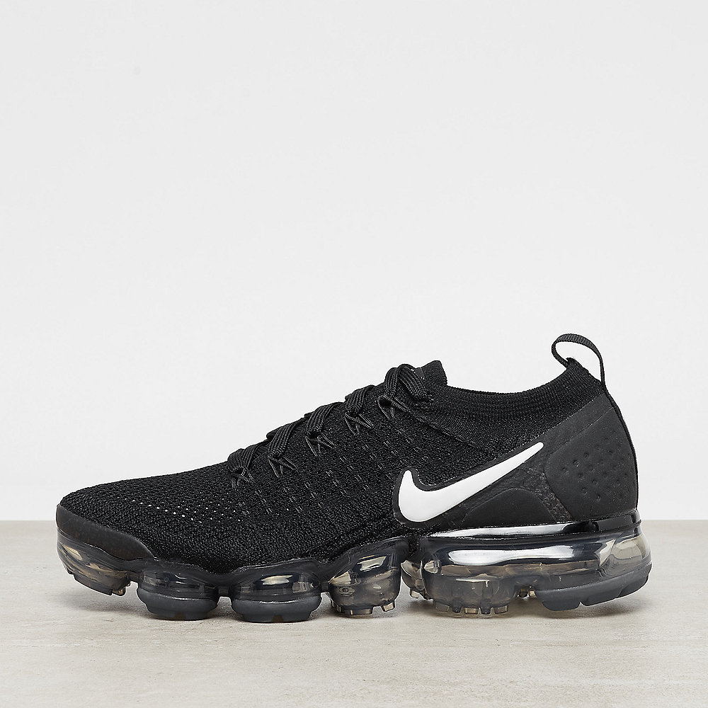 Nike Air Vapormax Flyknit 2 BlackMulti ColorMetallic Silver Nike Air Vapormax Flyknit 2 BlackMulti ColorMetallic Silver